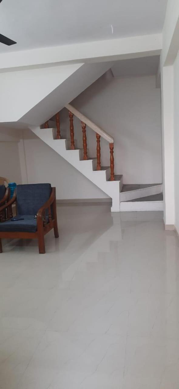 Swanky Sojourns Homestay 2Bhk Kolhapur Exterior foto